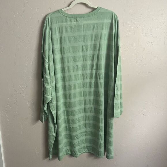NWTs ASOS Green Striped Long Tee - Picture 2 of 5